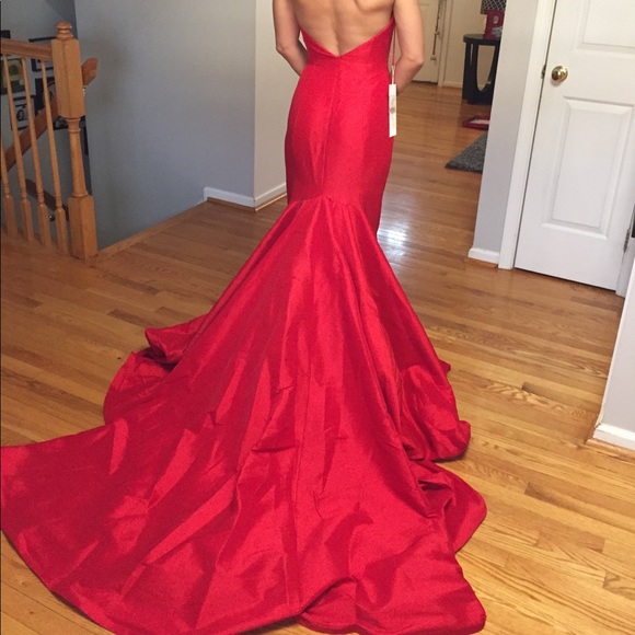 Red Jovani Couture Gown - Picture 2 of 4